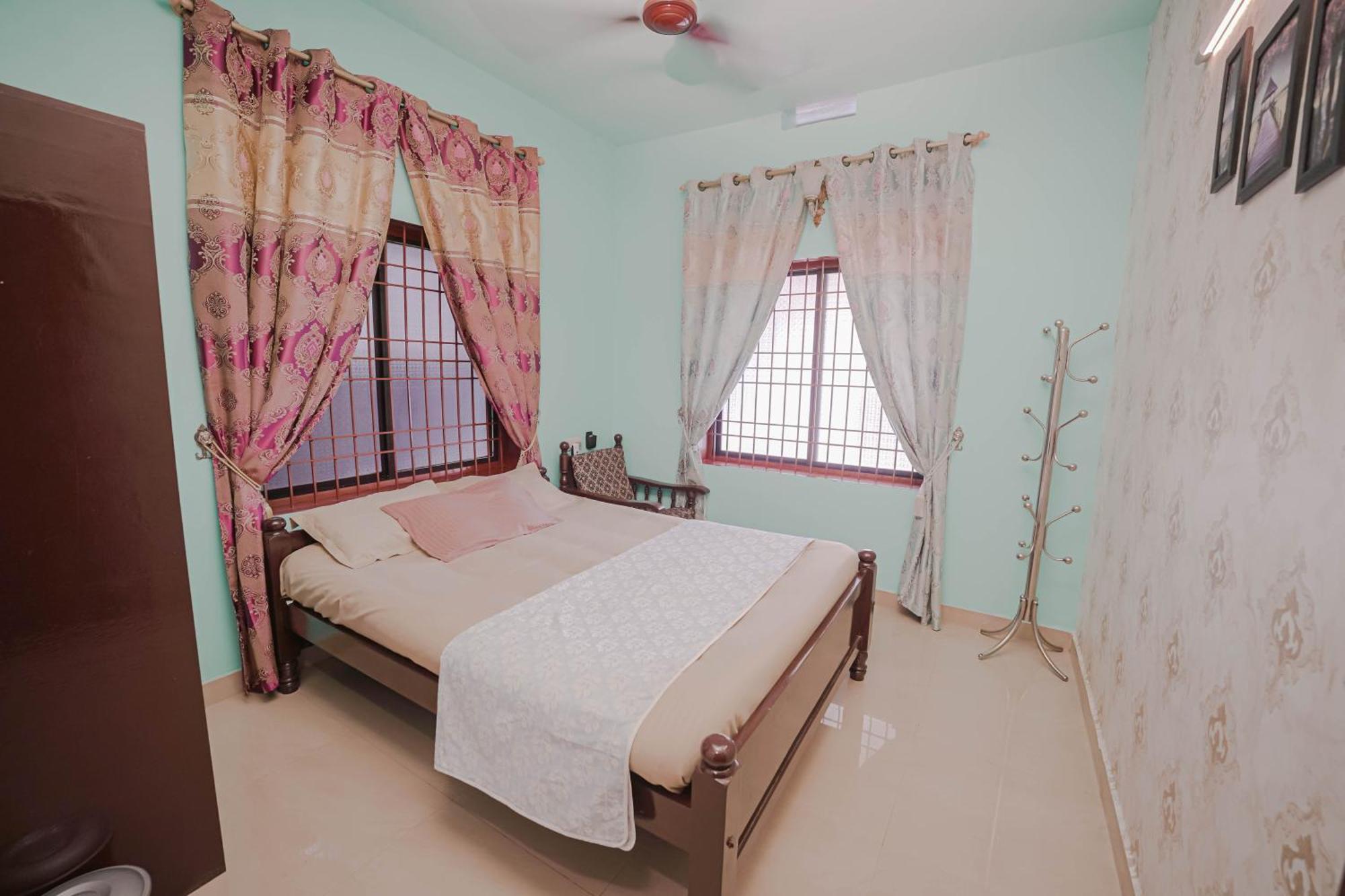 UDUPI Homestay Hill top villa Dendoorkatte Exteriör bild